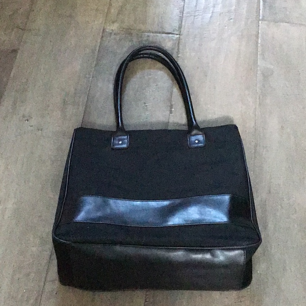 Light weight large Calvin Klein bag
